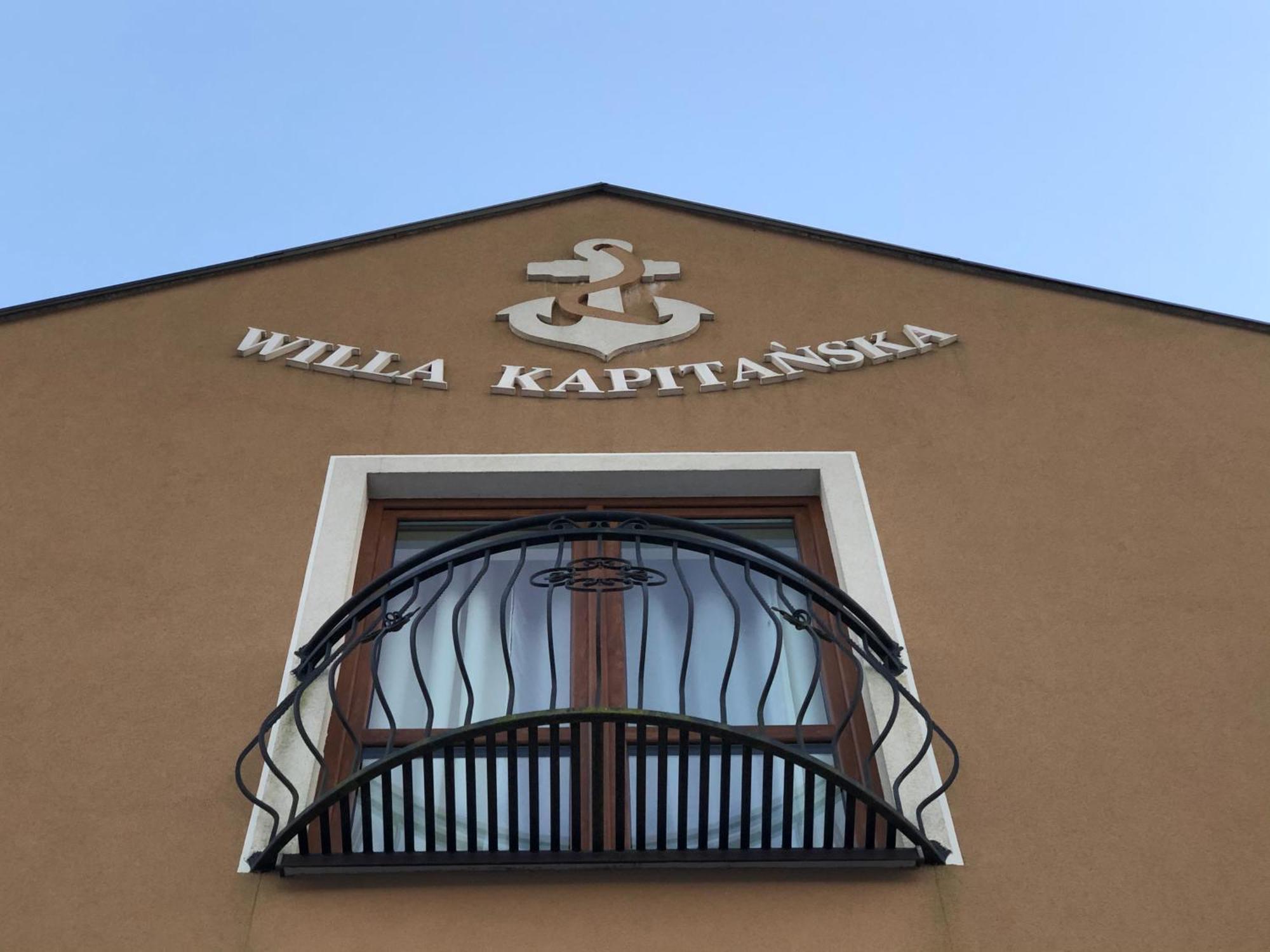 Willa Kapitanska I Willa Marynarska Łeba Rom bilde